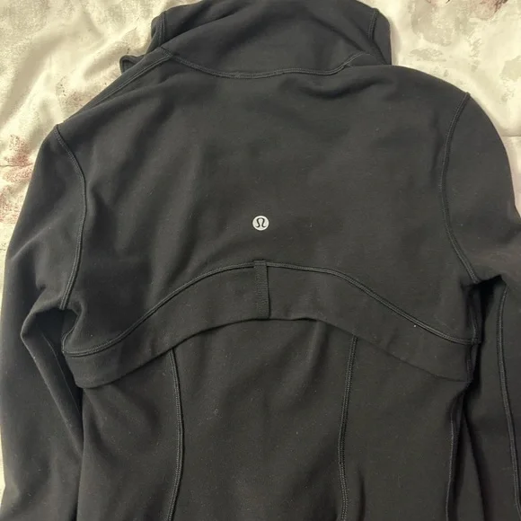 Lululemon Nulu Define Jacket - Picture 2 of 4
